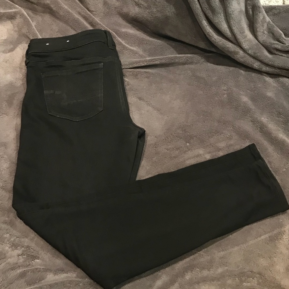 AE black jeggings 🖤